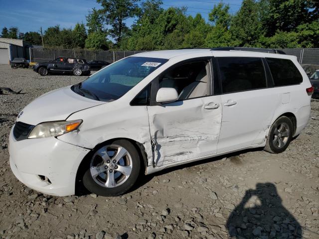 TOYOTA SIENNA LE 2011 5tdkk3dc1bs008844