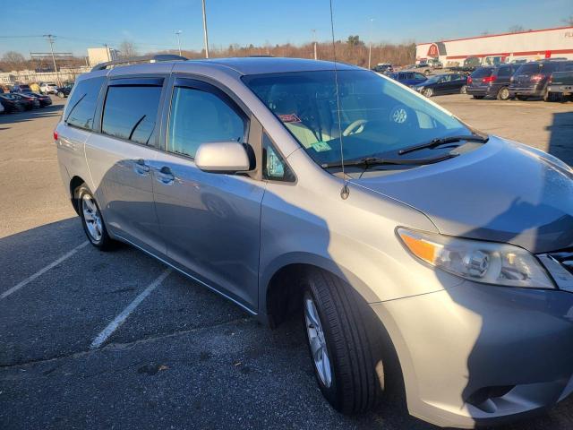 TOYOTA SIENNA LE 2011 5tdkk3dc1bs013087