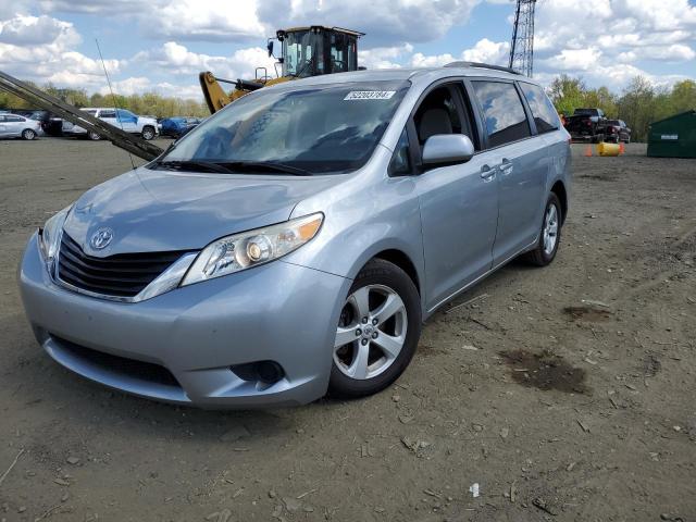 TOYOTA SIENNA LE 2011 5tdkk3dc1bs066940