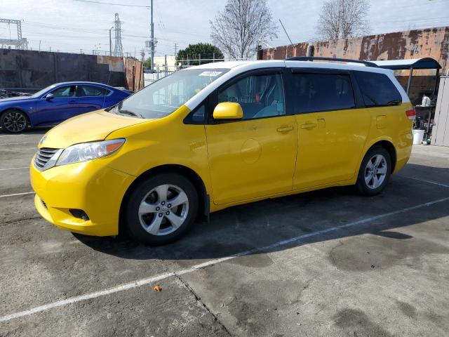 TOYOTA SIENNA LE 2013 5tdkk3dc1ds323940