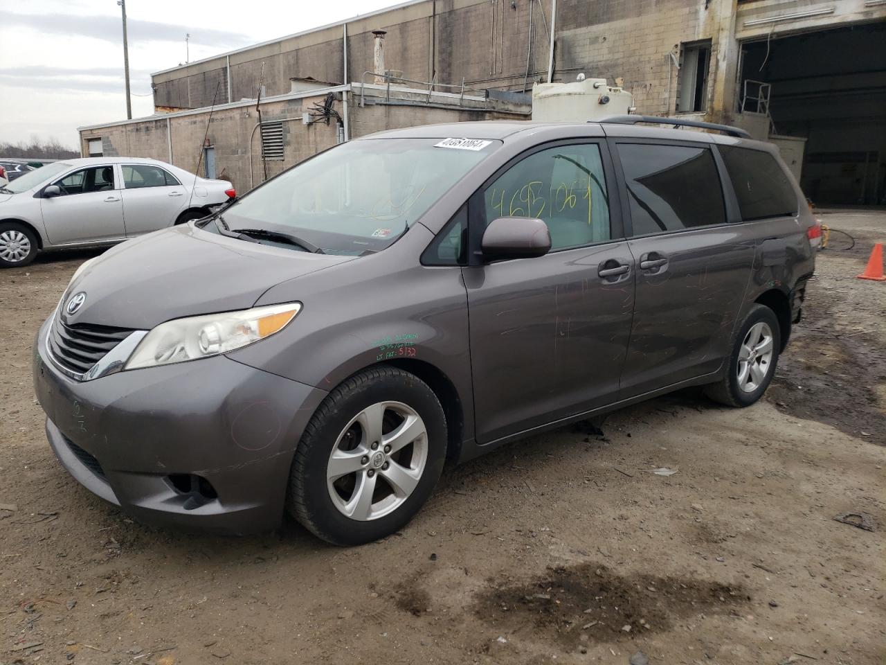 TOYOTA SIENNA 2014 5tdkk3dc1es450866