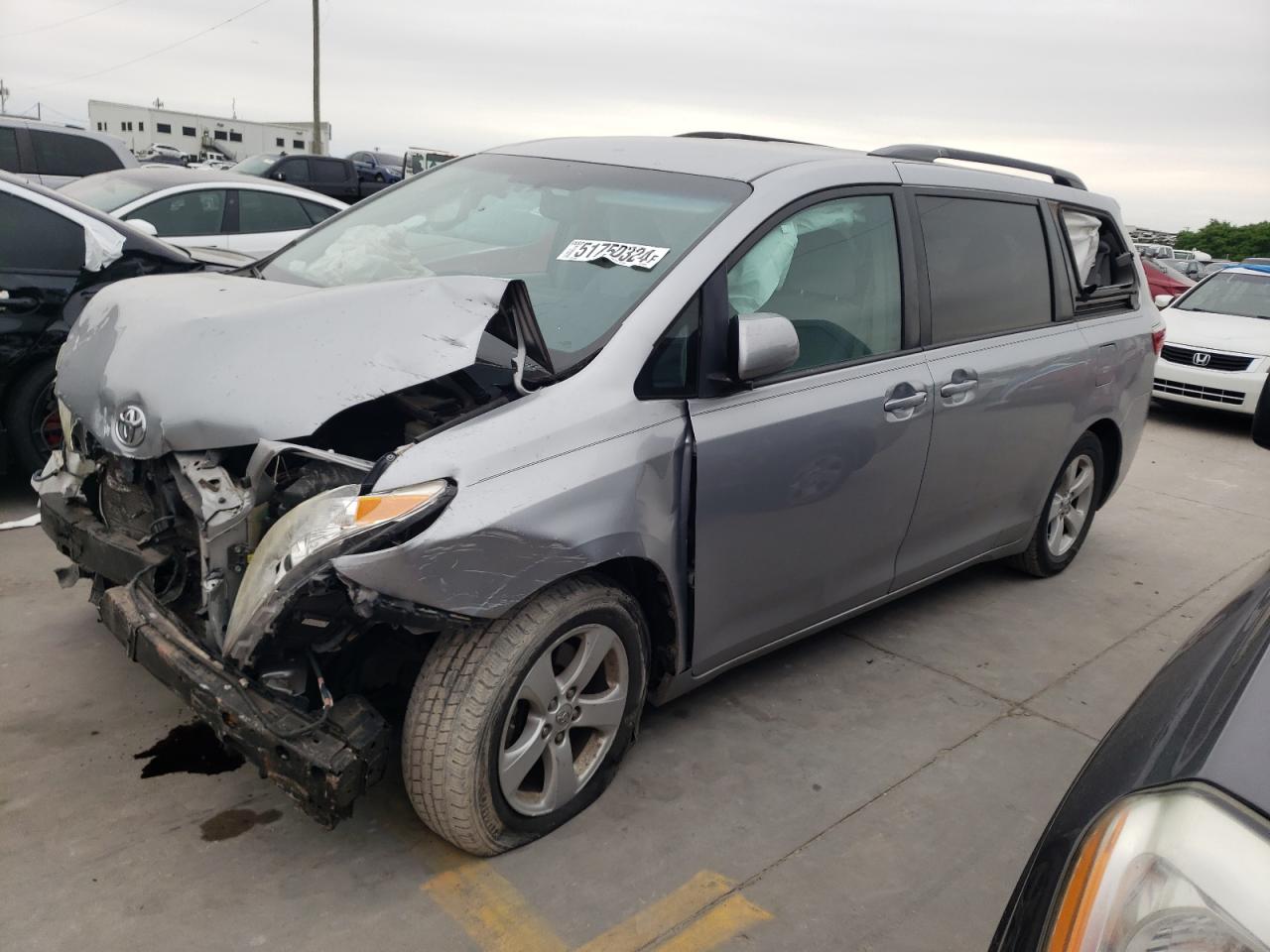 TOYOTA SIENNA 2015 5tdkk3dc1fs566022