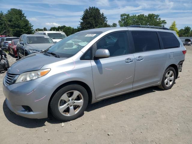 TOYOTA SIENNA LE 2016 5tdkk3dc1gs738700