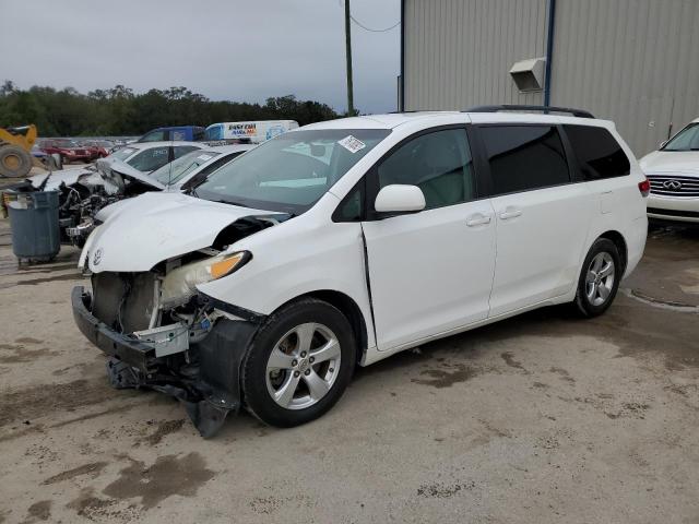 TOYOTA SIENNA LE 2013 5tdkk3dc2ds348037