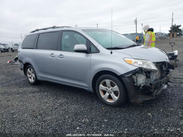 TOYOTA SIENNA 2014 5tdkk3dc2es447880