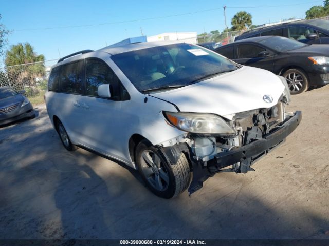 TOYOTA SIENNA 2014 5tdkk3dc2es474657