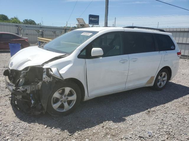 TOYOTA SIENNA LE 2014 5tdkk3dc2es514901