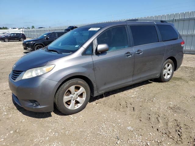 TOYOTA SIENNA LE 2013 5tdkk3dc3ds295607