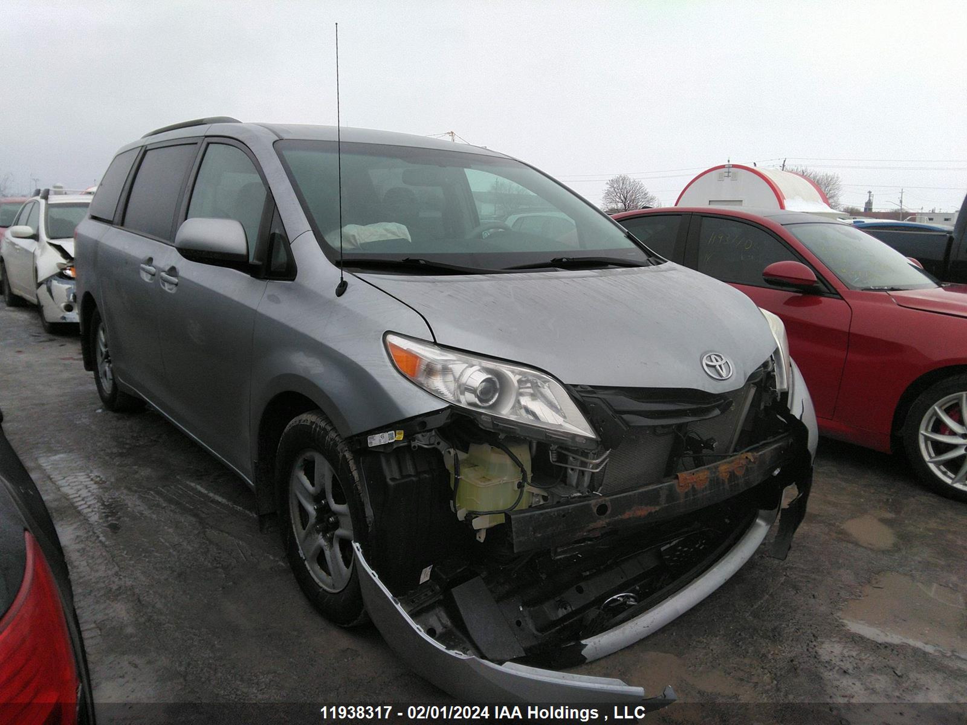 TOYOTA SIENNA 2013 5tdkk3dc3ds299902