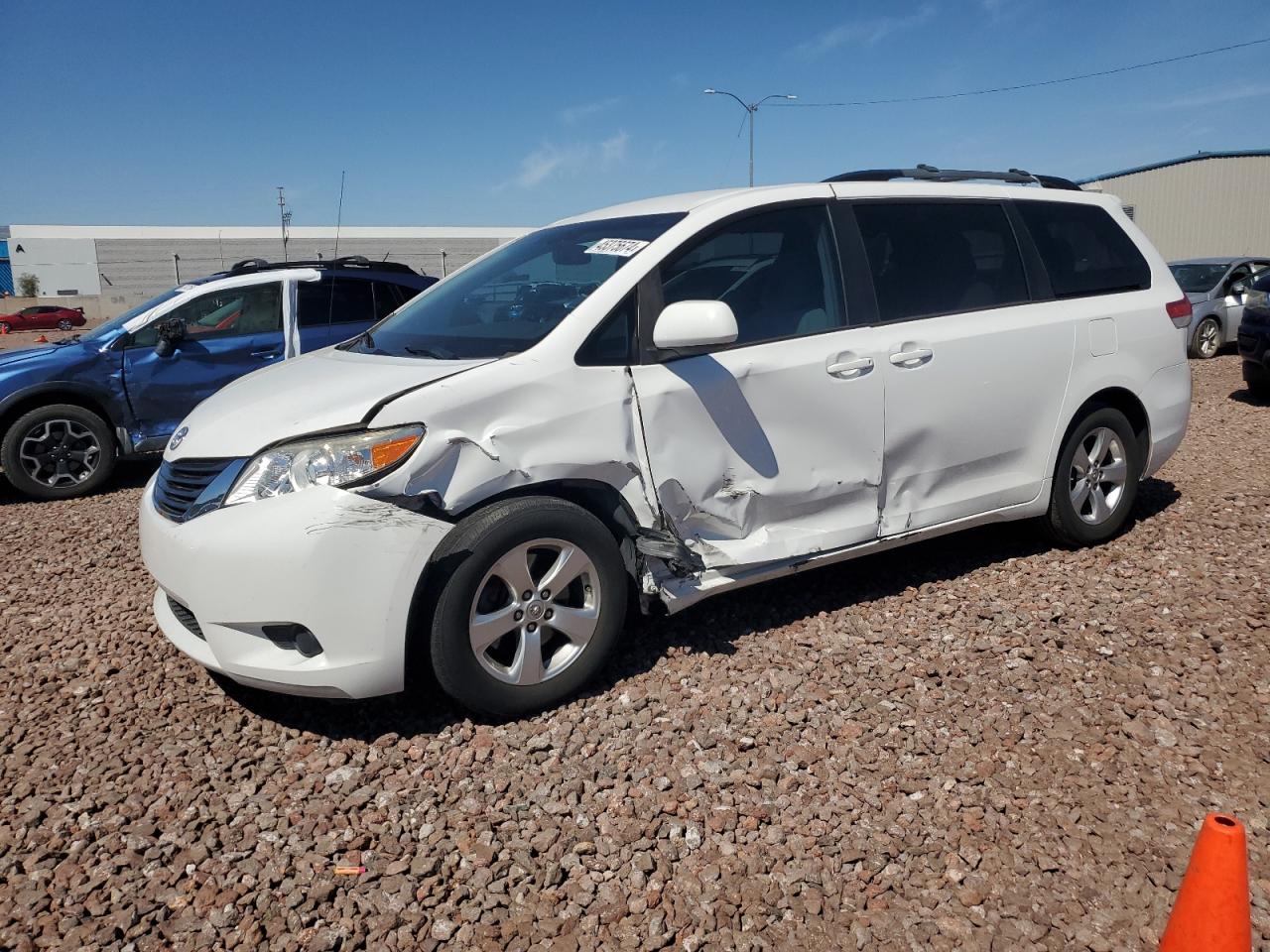 TOYOTA SIENNA 2013 5tdkk3dc3ds382097