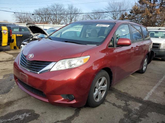 TOYOTA SIENNA LE 2013 5tdkk3dc3ds403594