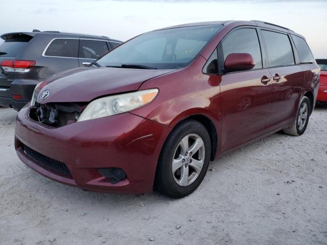 TOYOTA SIENNA LE 2013 5tdkk3dc3ds403899