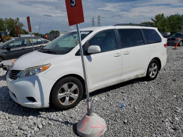 TOYOTA SIENNA LE 2014 5tdkk3dc3es448505