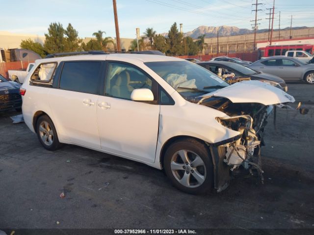 TOYOTA SIENNA 2015 5tdkk3dc3fs548511