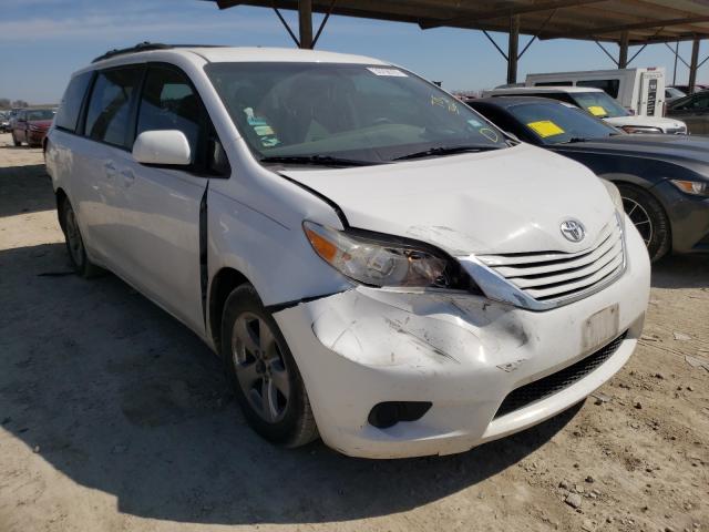 TOYOTA SIENNA LE 2015 5tdkk3dc3fs569066