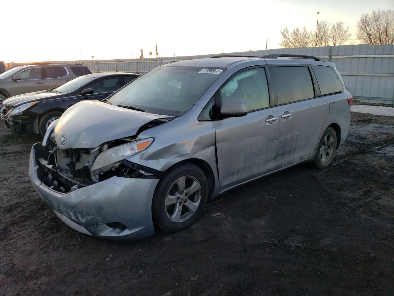 TOYOTA SIENNA 2015 5tdkk3dc3fs608240