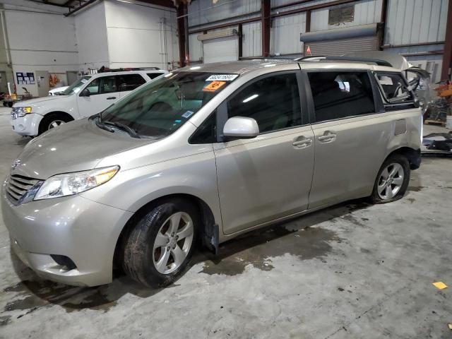 TOYOTA SIENNA LE 2015 5tdkk3dc3fs650794