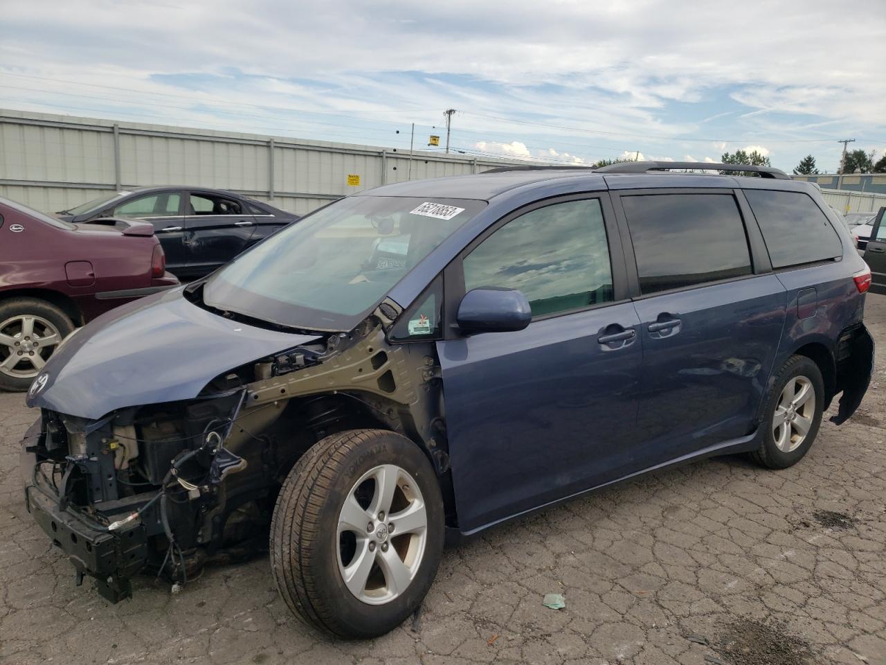 TOYOTA SIENNA 2015 5tdkk3dc3fs688073