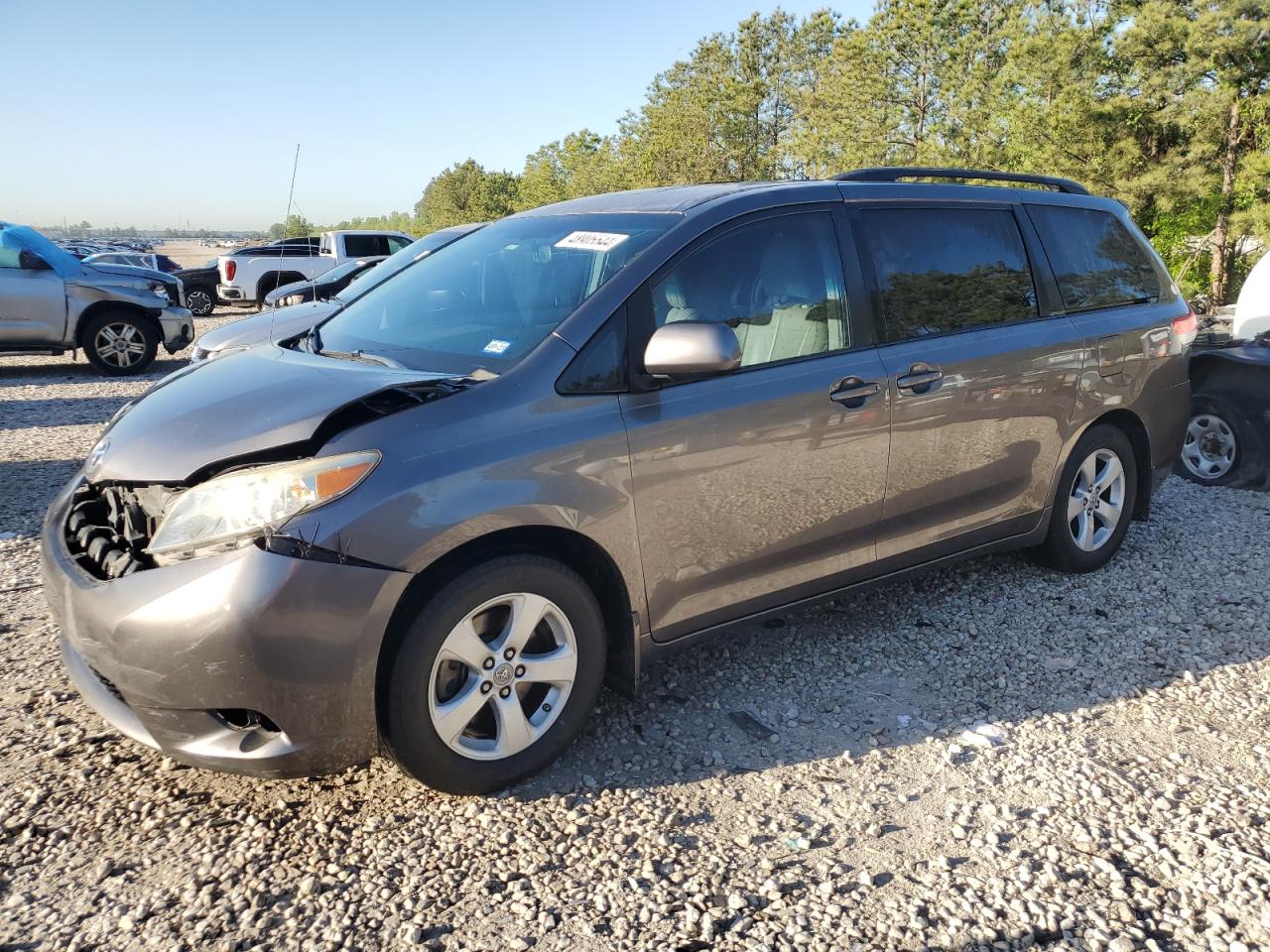 TOYOTA SIENNA 2011 5tdkk3dc4bs116732