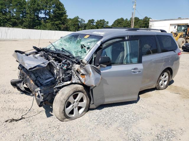 TOYOTA SIENNA LE 2011 5tdkk3dc4bs134826