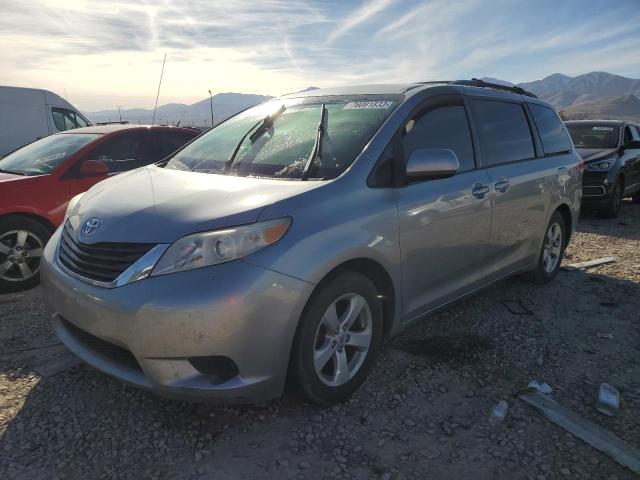 TOYOTA SIENNA LE 2013 5tdkk3dc4ds293705