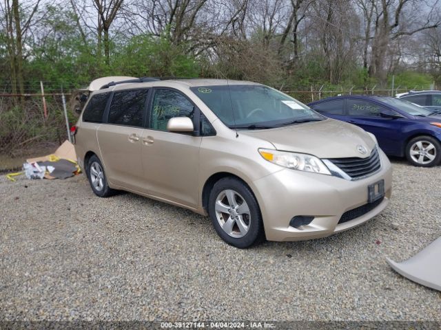 TOYOTA SIENNA 2013 5tdkk3dc4ds339968