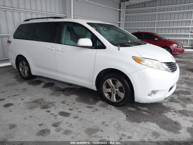 TOYOTA SIENNA 2013 5tdkk3dc4ds354616