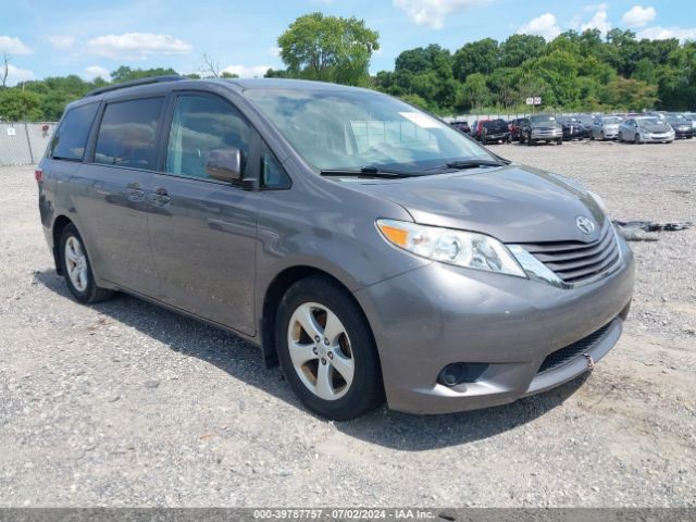 TOYOTA SIENNA 2015 5tdkk3dc4fs628366