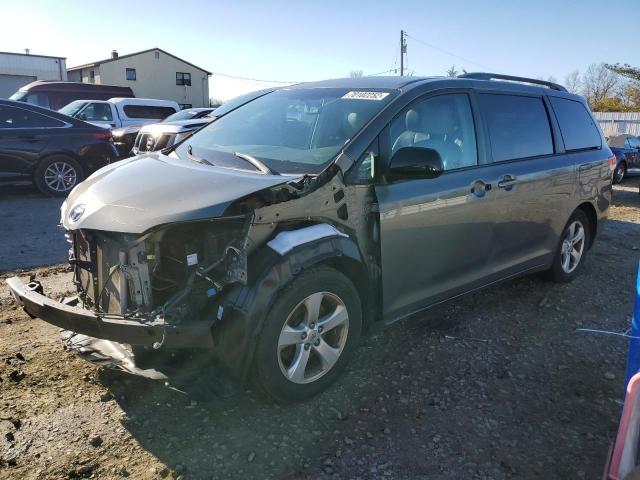 TOYOTA SIENNA LE 2011 5tdkk3dc5bs077875