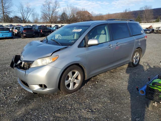 TOYOTA SIENNA LE 2011 5tdkk3dc5bs097205