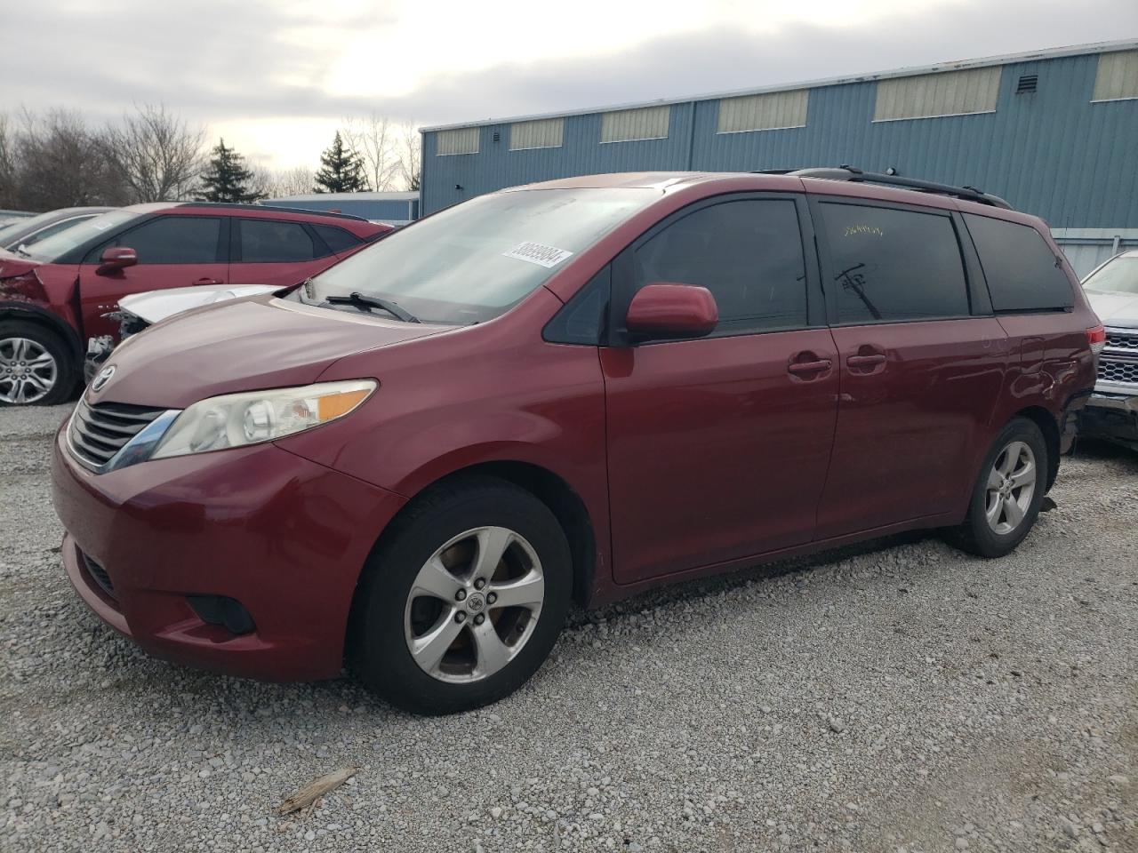 TOYOTA SIENNA 2011 5tdkk3dc5bs117503