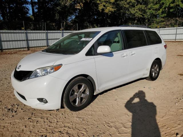 TOYOTA SIENNA LE 2013 5tdkk3dc5ds385597