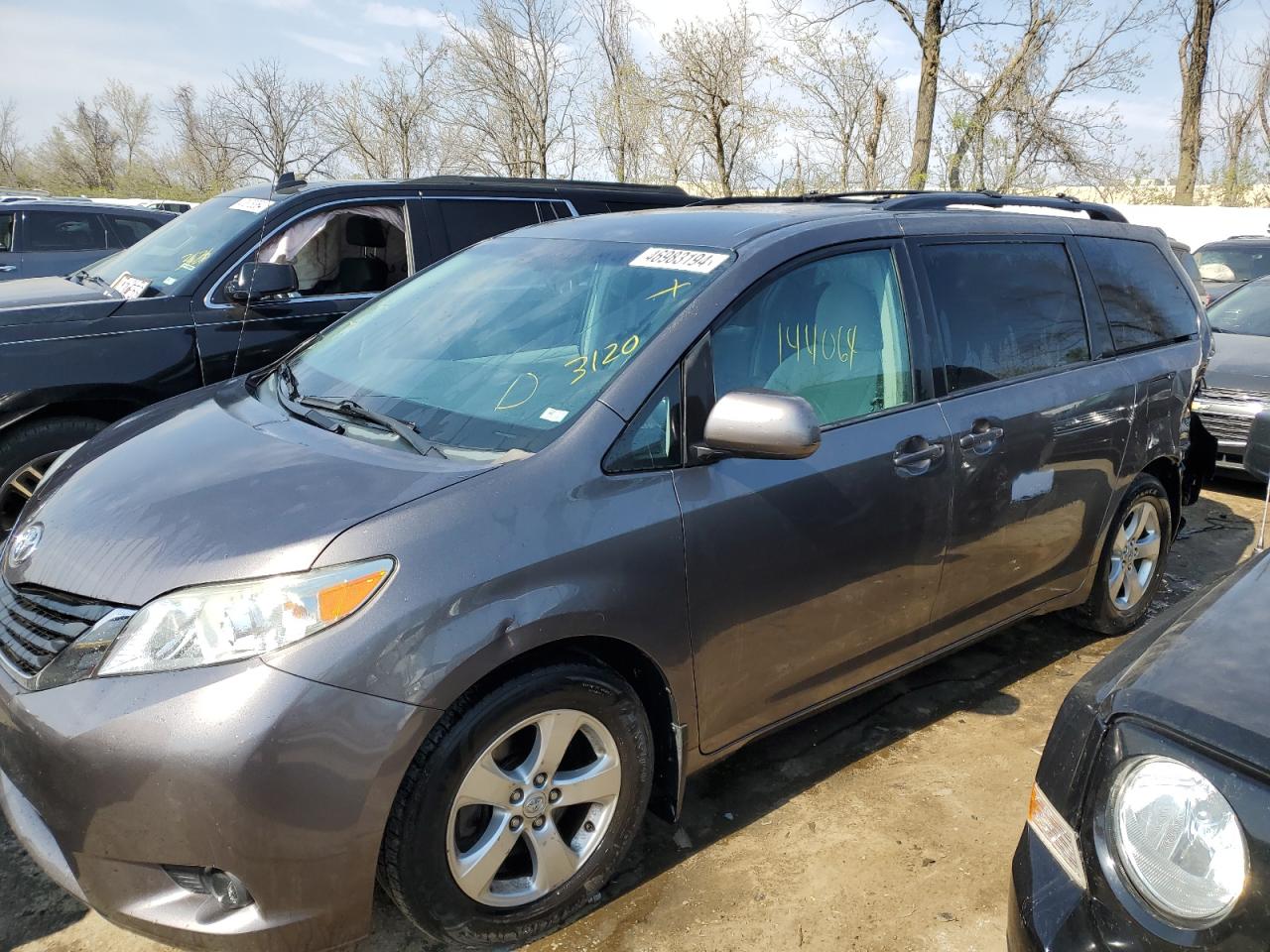 TOYOTA SIENNA 2013 5tdkk3dc5ds392615