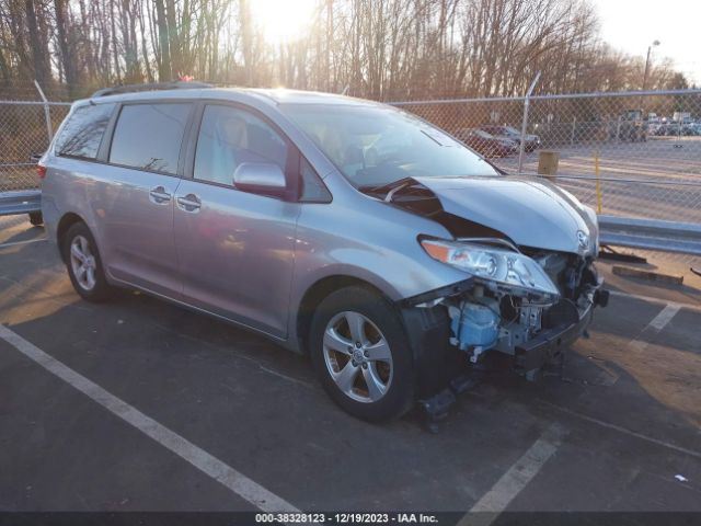 TOYOTA SIENNA 2015 5tdkk3dc5fs652949