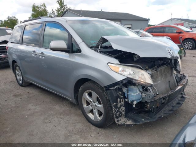 TOYOTA SIENNA 2015 5tdkk3dc5fs676295