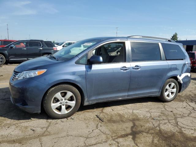 TOYOTA SIENNA LE 2016 5tdkk3dc5gs709474