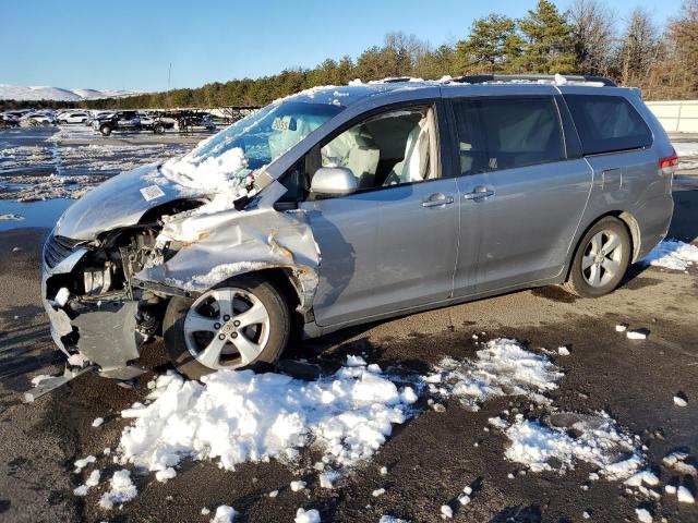 TOYOTA SIENNA LE 2011 5tdkk3dc6bs010685