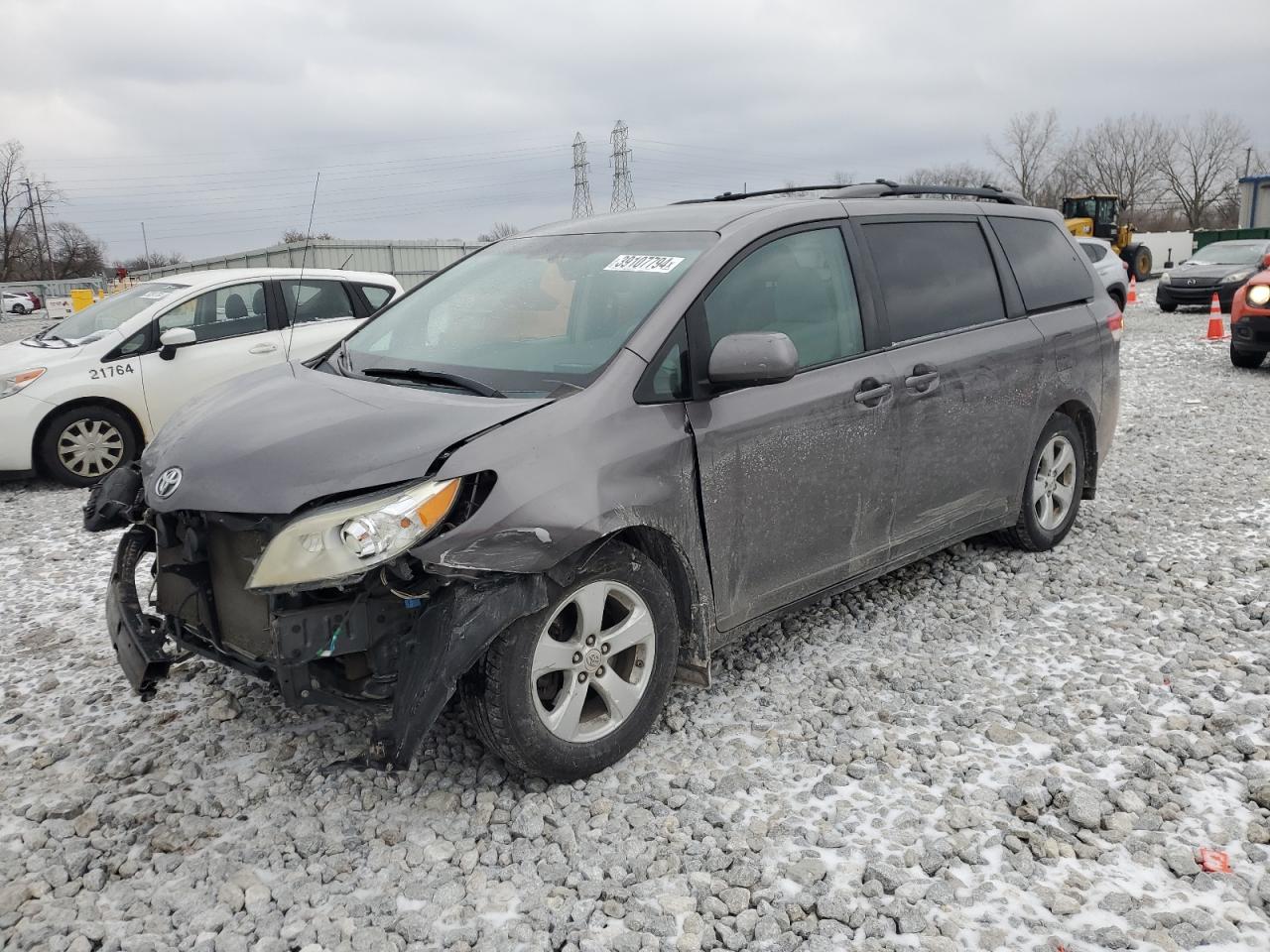 TOYOTA SIENNA 2011 5tdkk3dc6bs052211