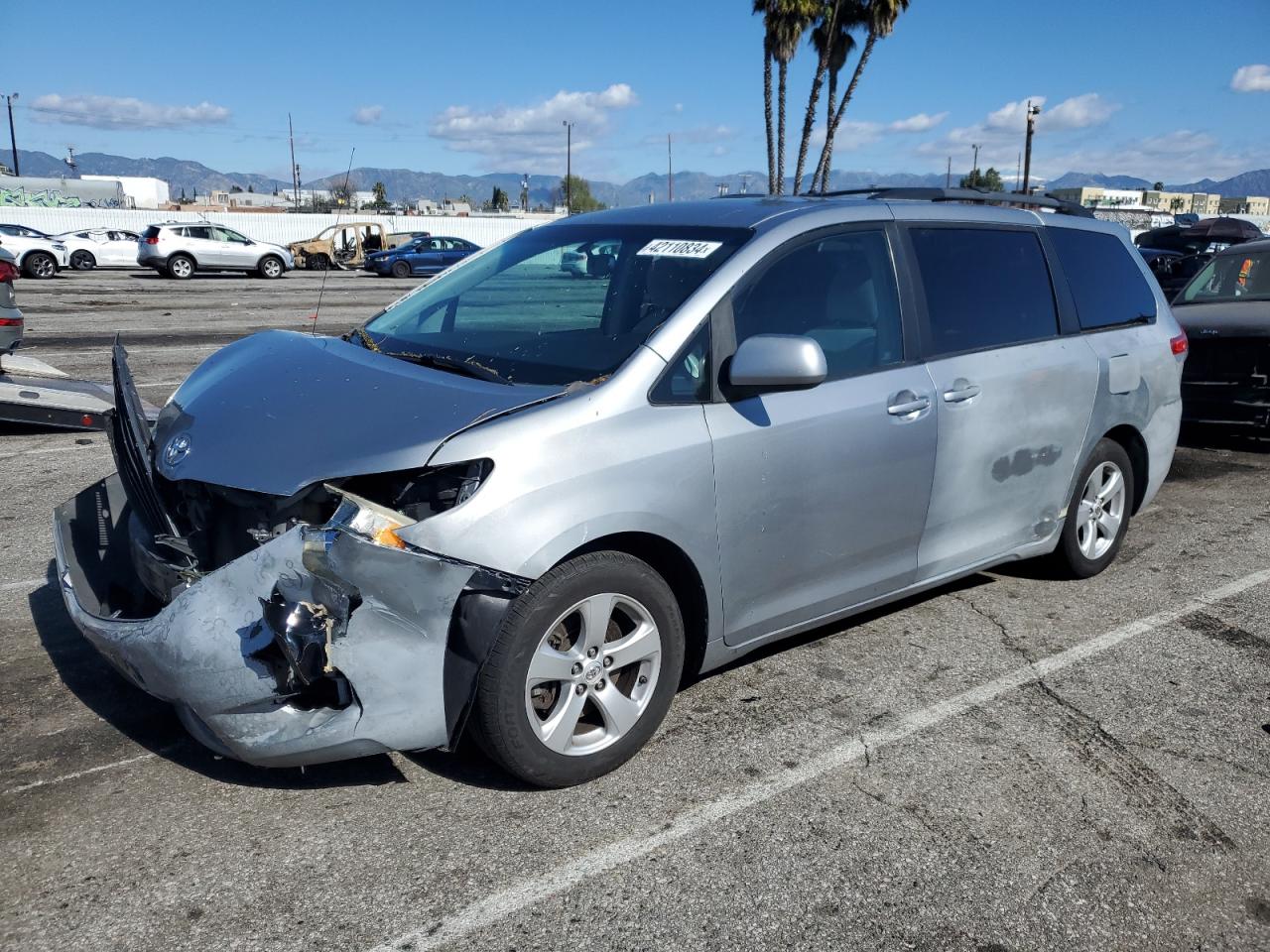 TOYOTA SIENNA 2011 5tdkk3dc6bs066061