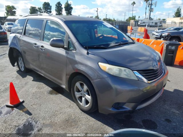 TOYOTA SIENNA 2011 5tdkk3dc6bs077156