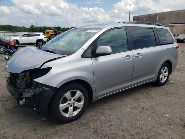 TOYOTA SIENNA LE 2011 5tdkk3dc6bs099528