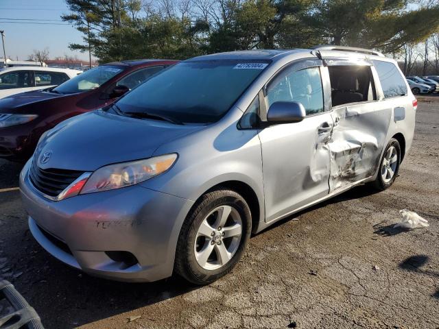 TOYOTA SIENNA LE 2013 5tdkk3dc6ds360160