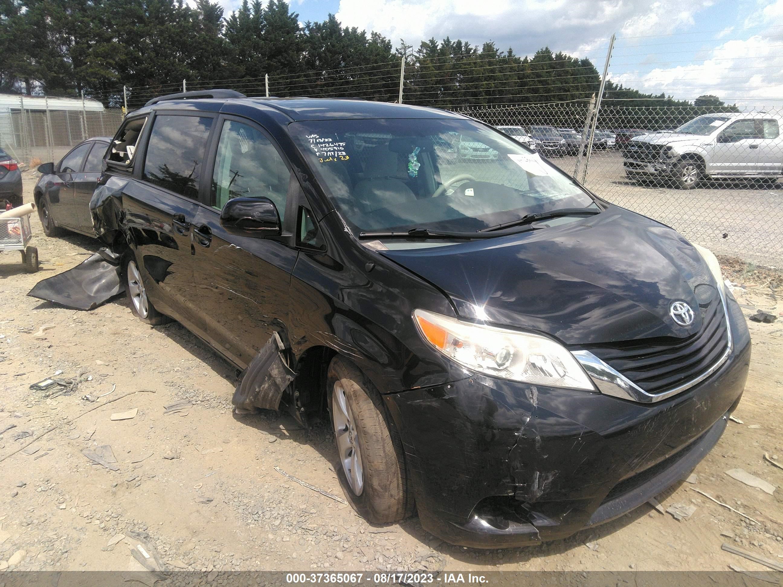 TOYOTA SIENNA 2014 5tdkk3dc6es405910