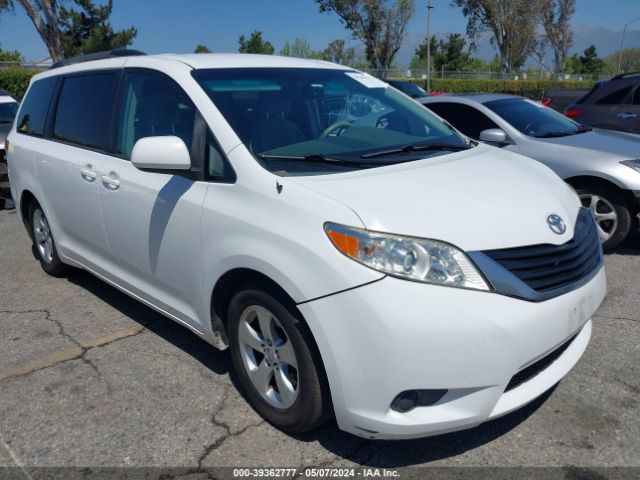 TOYOTA SIENNA 2014 5tdkk3dc6es443685