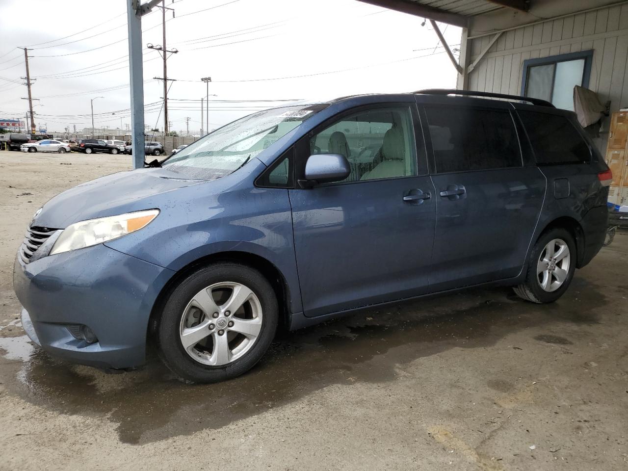 TOYOTA SIENNA 2014 5tdkk3dc6es453567