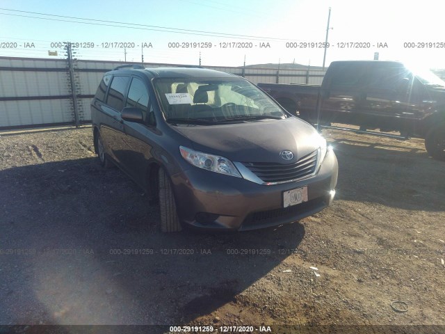 TOYOTA SIENNA 2015 5tdkk3dc6fs638669