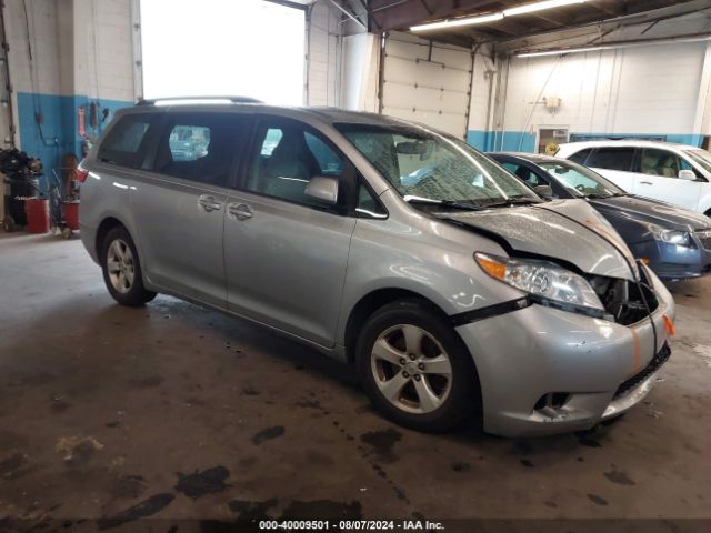 TOYOTA SIENNA 2015 5tdkk3dc6fs652698