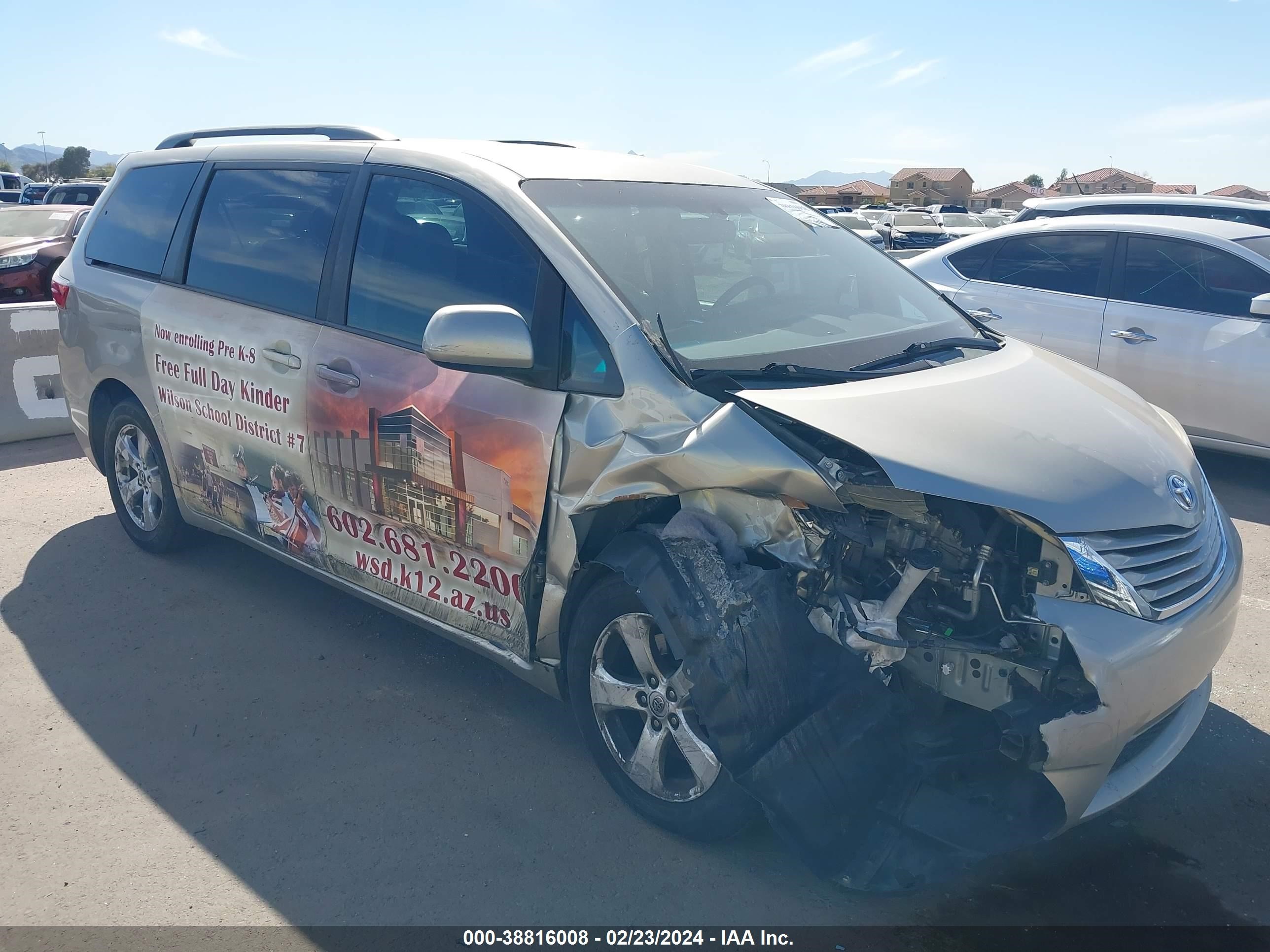 TOYOTA SIENNA 2015 5tdkk3dc6fs669646