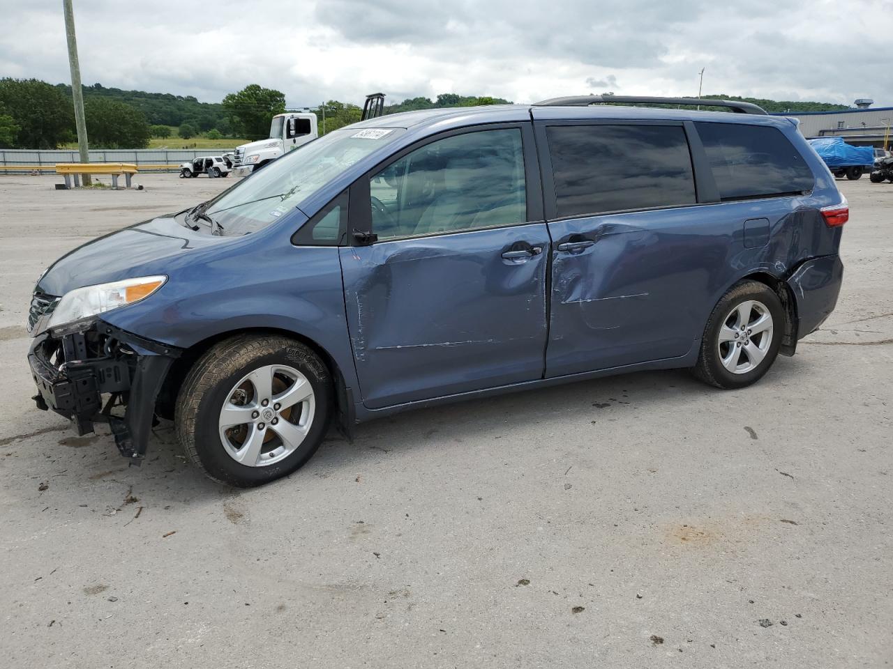 TOYOTA SIENNA 2016 5tdkk3dc6gs727630