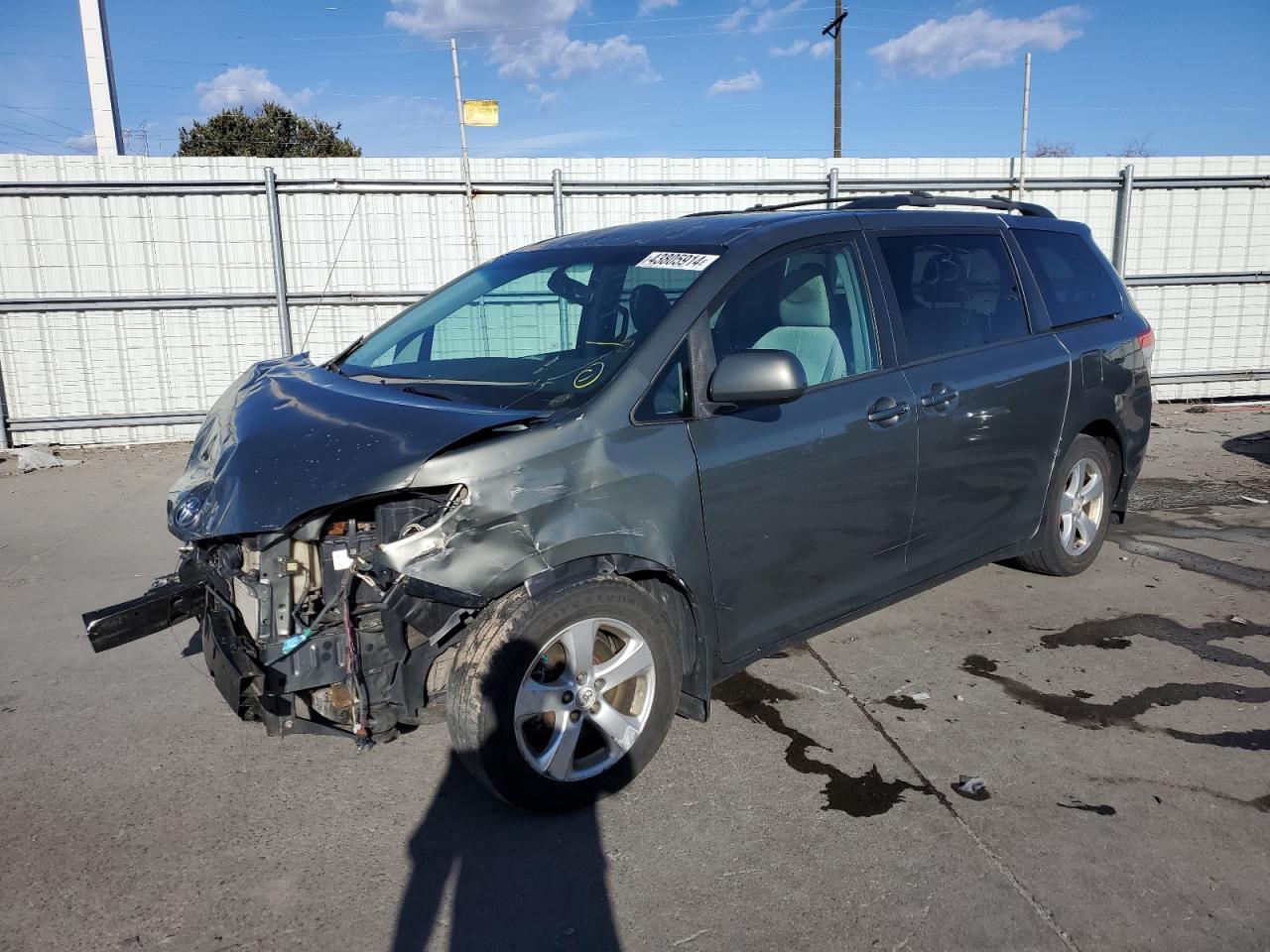 TOYOTA SIENNA 2011 5tdkk3dc7bs113758